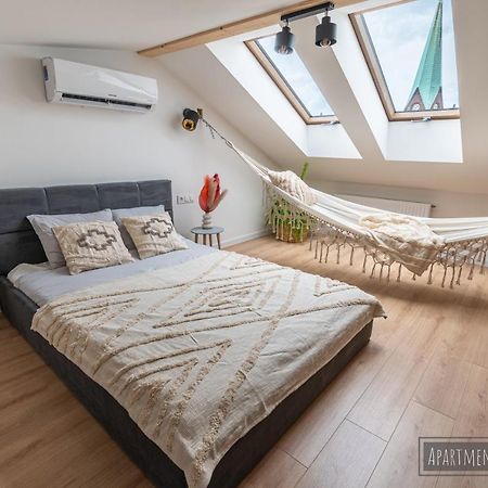 Apartamenty Yeti & Wilka W Centrum Chorzowa: Wilk Esterno foto